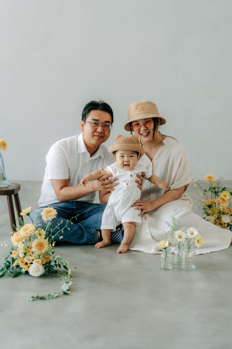 奈良市内にある、フォトスタジオスーベニアスタジオの家族写真・ファミリーフォト・バースデーフォト・七五三・ニューボーンフォト・ハーフバースデーフォト