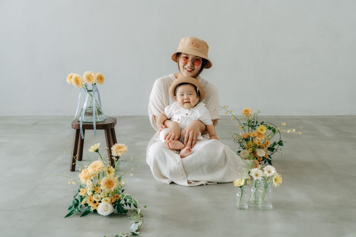 奈良市内にある、フォトスタジオスーベニアスタジオの家族写真・ファミリーフォト・バースデーフォト・七五三・ニューボーンフォト・ハーフバースデーフォト