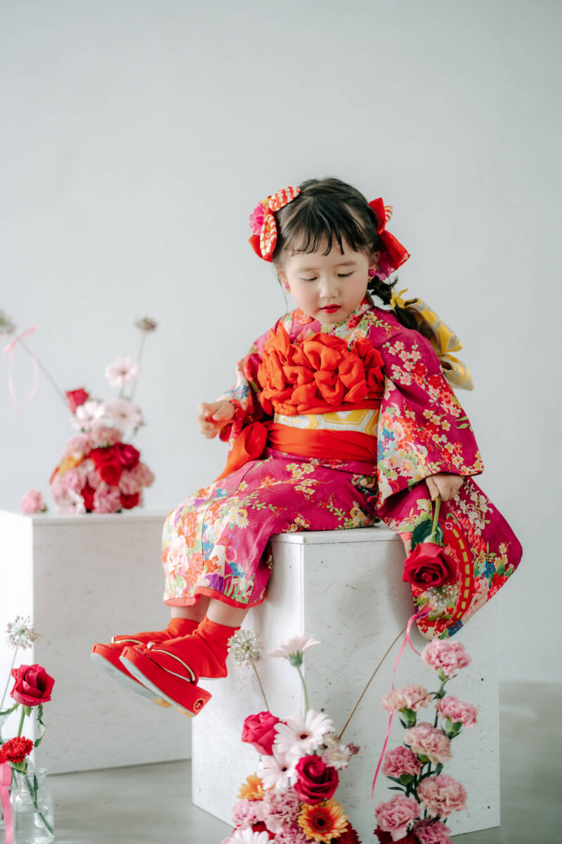 奈良市内にある、フォトスタジオスーベニアスタジオの家族写真・ファミリーフォト・バースデーフォト・七五三・ニューボーンフォト・ハーフバースデーフォト、マタニティーフォト