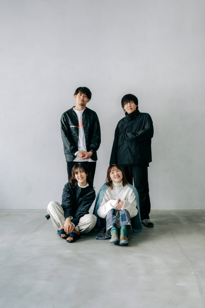 奈良市内にある、フォトスタジオスーベニアスタジオの家族写真・ファミリーフォト・バースデーフォト・七五三・ニューボーンフォト・ハーフバースデーフォト、マタニティーフォト、七五三、3歳男の子、袴